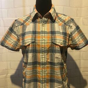 EXPRESS PLAID BUTTON UP​​